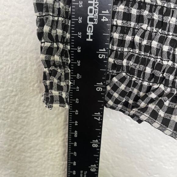 Sienna Sky Womens Top Size L Black White Checkered Smocked Sleeveless Casual - Picture 4 of 12